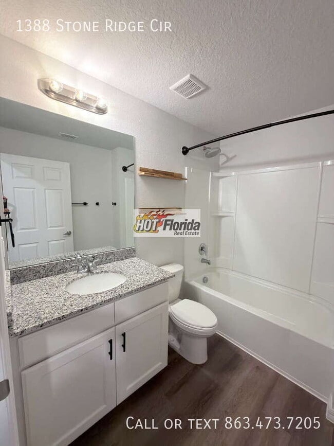 Building Photo - 1388 Stone Ridge Cir