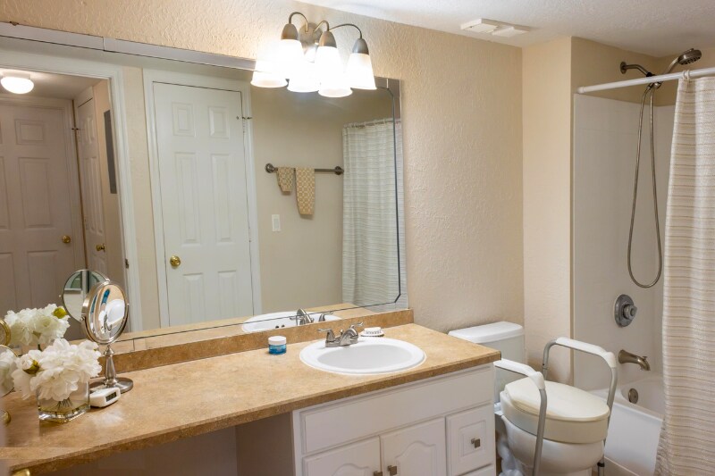 Building Photo - 700 Boardwalk Dr