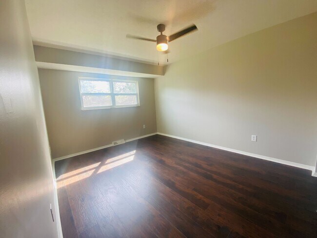 Building Photo - 5254 Karl Rd