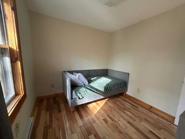 Building Photo - 3174 U.S. 321, Unit B