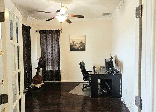 Building Photo - 116 Azimuth Dr