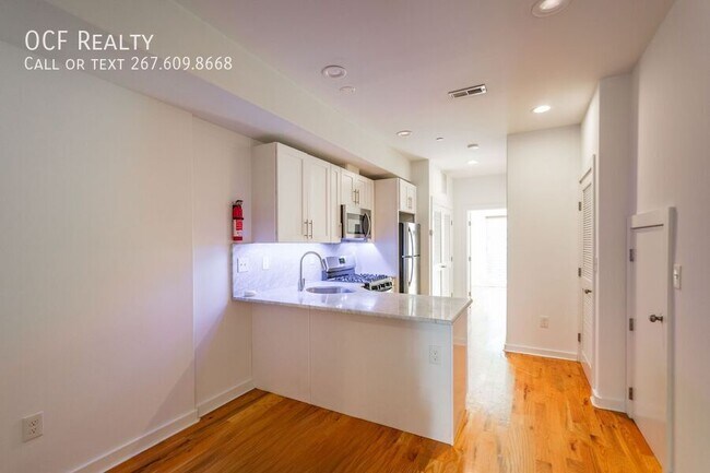 Primary Photo - 1642 N Marshall St
