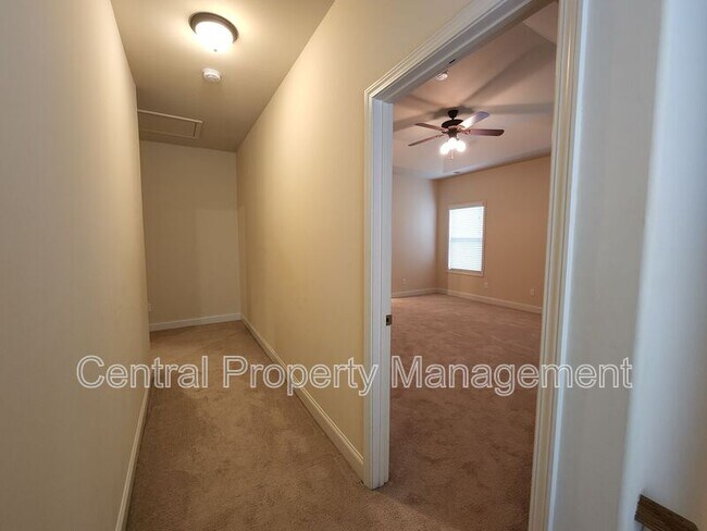 Building Photo - 265 Meadow Blossom Way