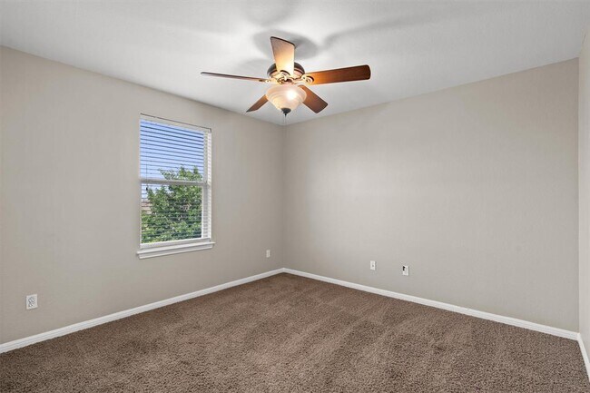 Building Photo - 4194 Windberry Ct