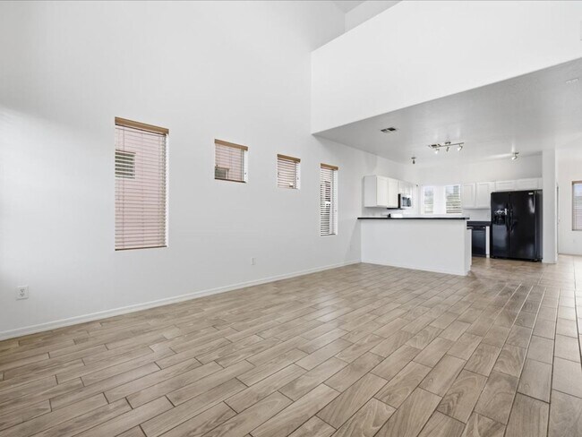 Building Photo - 14252 South Avenida Zumba