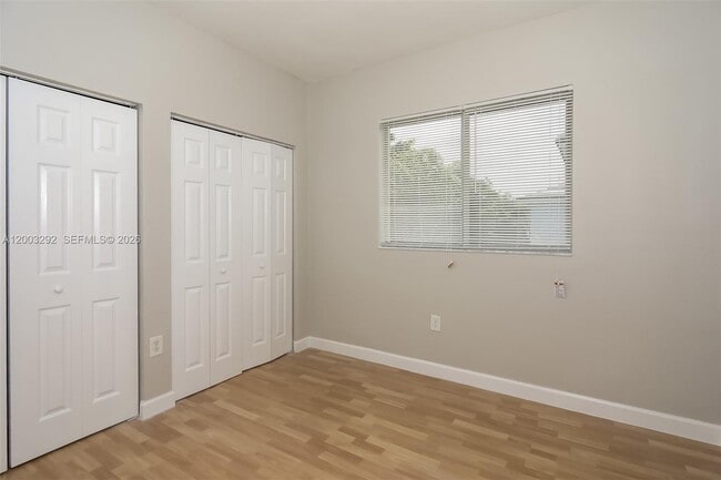 Building Photo - 3168 NE 4th St