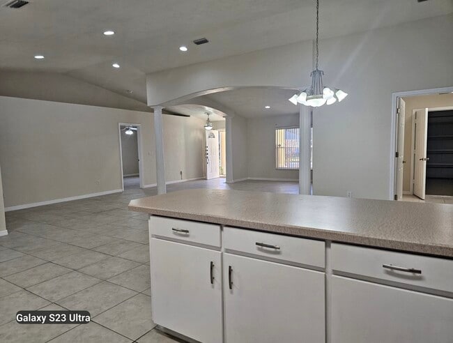 Building Photo - 36 Spring Meadows Dr