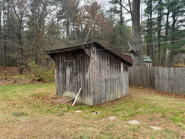 Building Photo - 131 Wells Rd