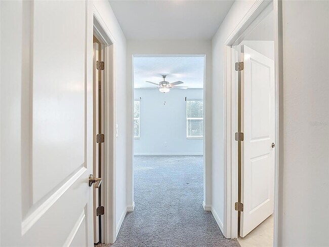 Building Photo - 6170 Shiner St