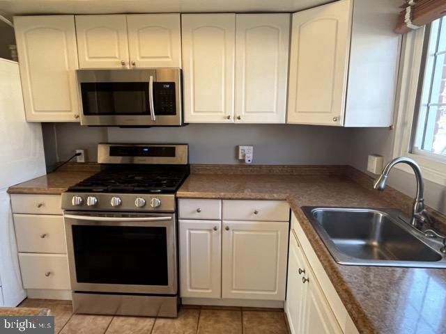 Primary Photo - 1634 Ripon Pl