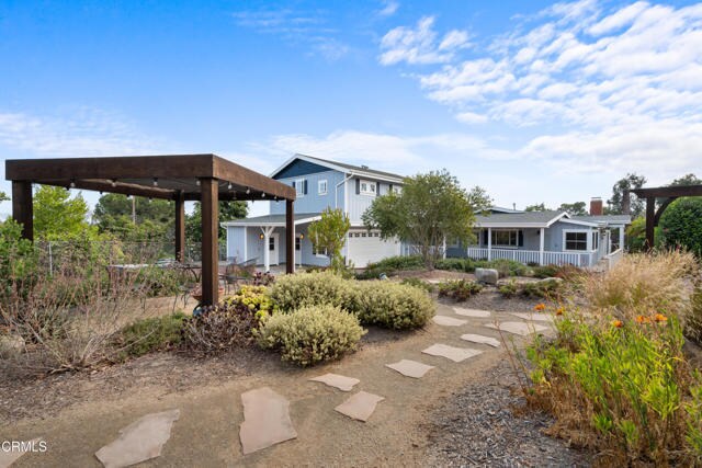 Building Photo - 2102 Buena Vista Dr