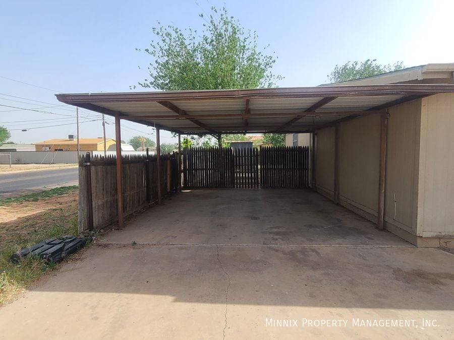 Building Photo - 3606 Tanner Dr