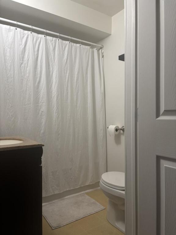 Building Photo - 4 S Central Ave