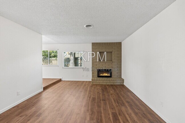 Building Photo - 1735 Kingwood Ave