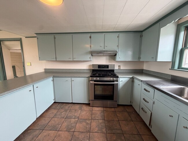 Building Photo - 40 Degree Day, LLC