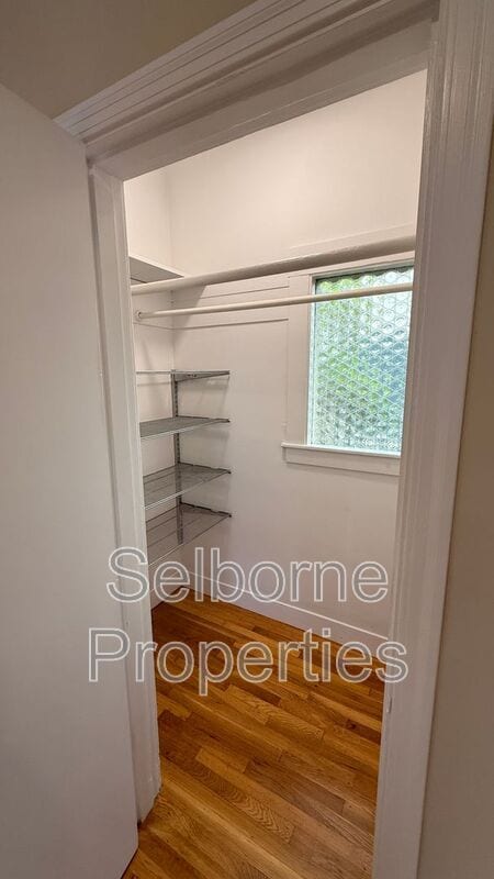 Building Photo - 4174 Howe St