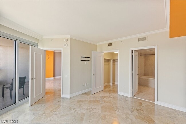 Building Photo - 322 Karen Ave