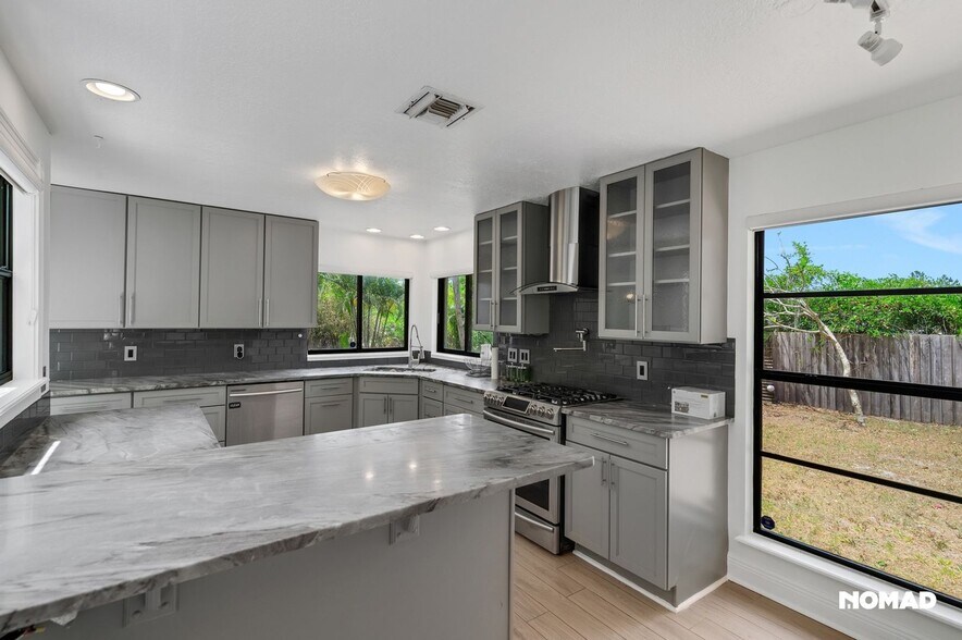 Building Photo - 12710 Broleman Rd