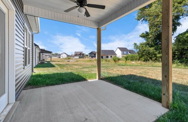 Building Photo - Brand New Rental