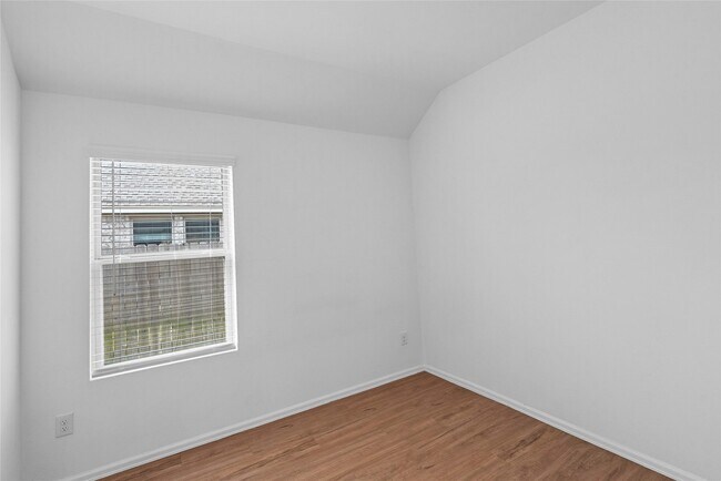 Building Photo - 3705 Paloma Fls Ln