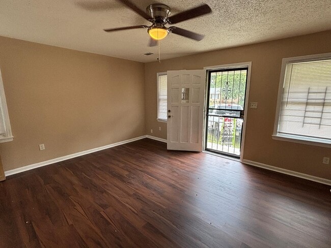 Building Photo - 1968 Gayle Ave