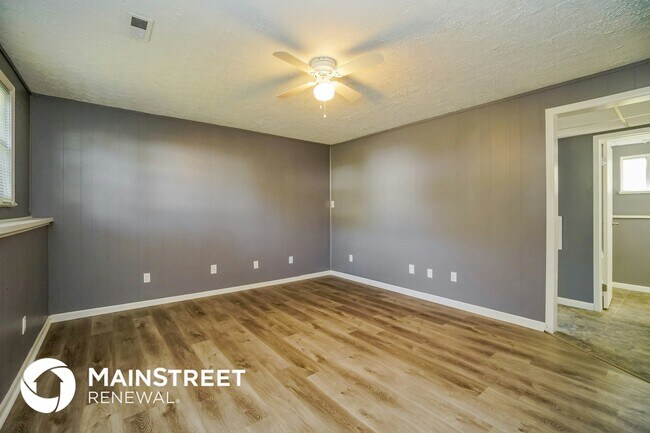 Building Photo - 5391 Cherry Creek Pkwy S