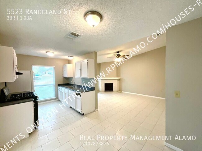 Building Photo - 5523 Rangeland St