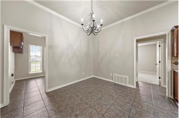 Building Photo - 10121 Salem Way