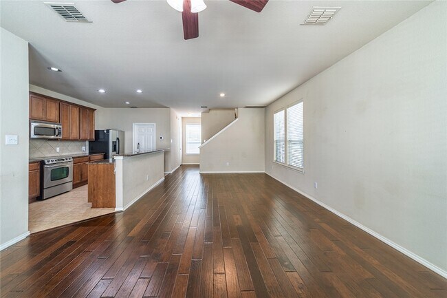 Building Photo - 7416 Coronado Ave