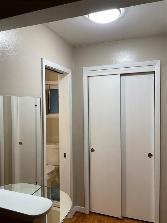 Building Photo - 3727 Woodvalley Dr