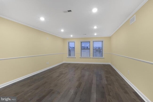 Building Photo - 2973 Amber St