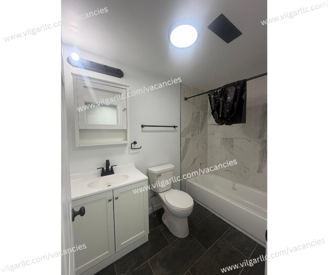 Building Photo - Newly Renovated 3-Bedroom • 1-Bathroom Home