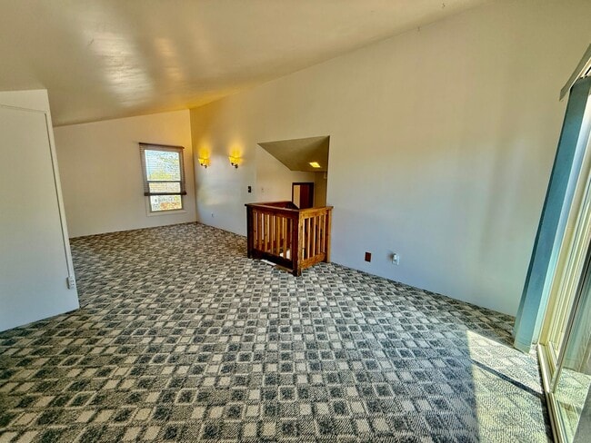 Building Photo - Pet-friendly 4-BR Home in Cedar City with Large Yard