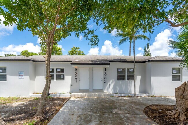 Building Photo - 351 NE 82nd St