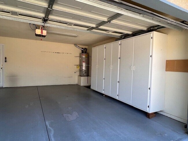 Building Photo - Coming Soon!