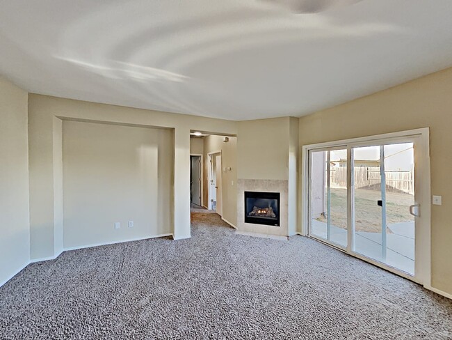 Building Photo - 2029 Bonavista Way