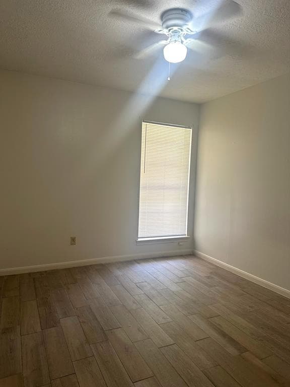 Building Photo - 3146 Bonney Briar Dr