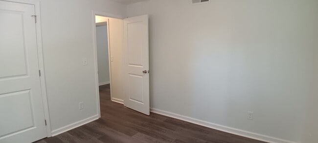Building Photo - Christiansburg, 2 BR / 1 BA, Available in Aug 14th