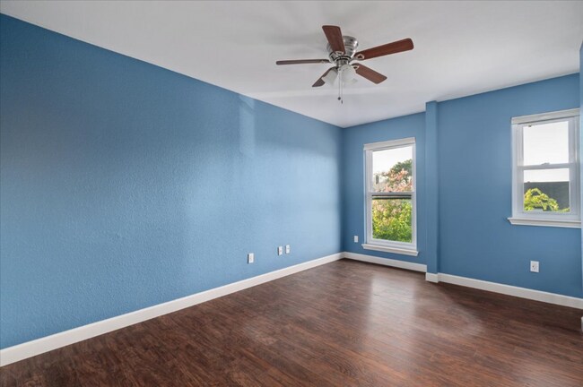 Building Photo - 1302 Forest Oaks Path