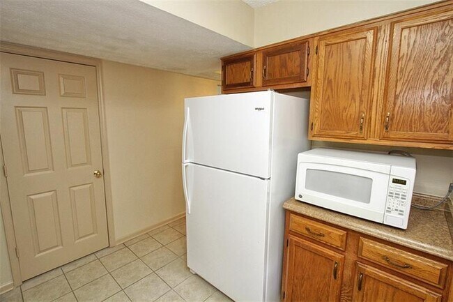 Building Photo - 1381 Omie Way