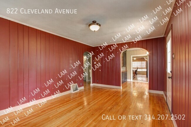 Building Photo - 822 Cleveland Ave