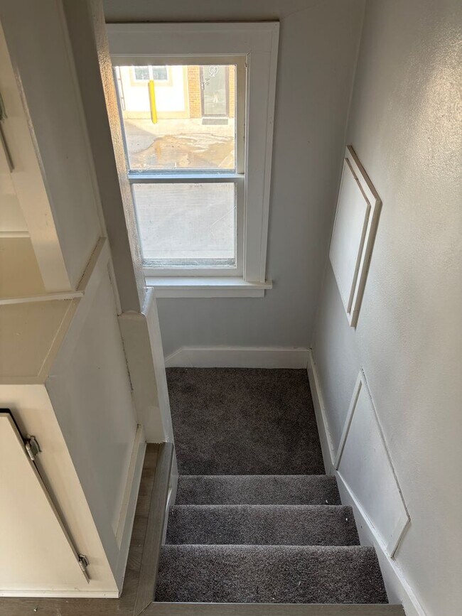 Building Photo - Coming Soon!