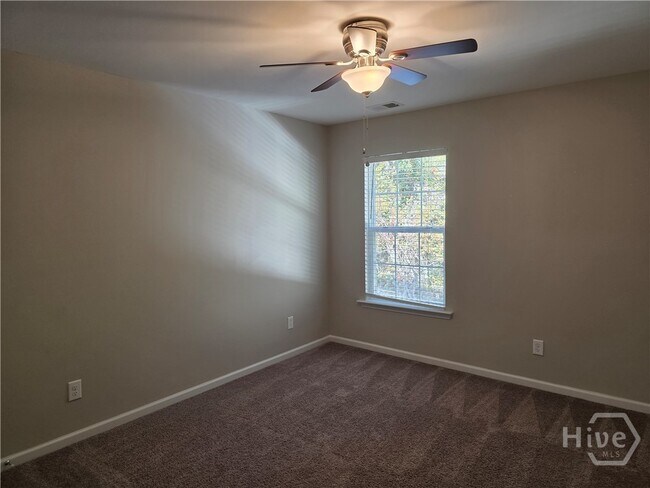 Building Photo - 829 Hyacinth Cir