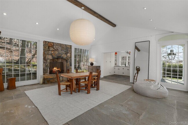 Building Photo - 269 Stone Hill Rd