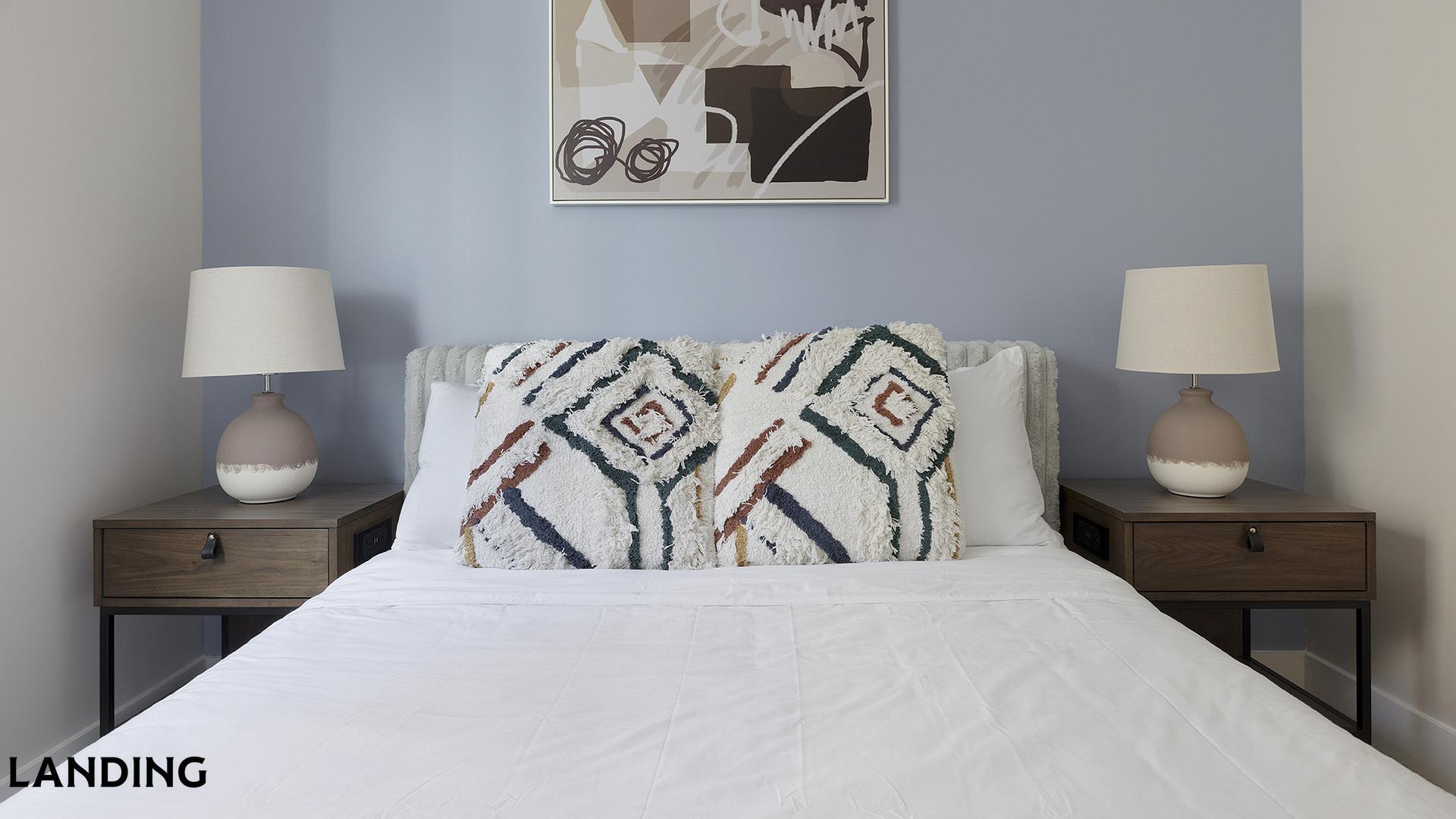 Building Photo - 1000 Forestview Dr