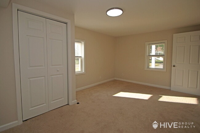 Building Photo - Fully Remodeled Home with Detached Garage ...