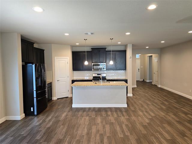 Building Photo - 1233 Bosque Ln