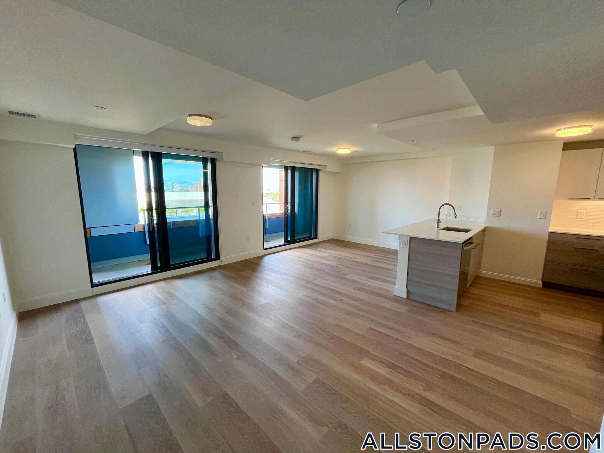 Building Photo - 1079 Commonwealth Ave