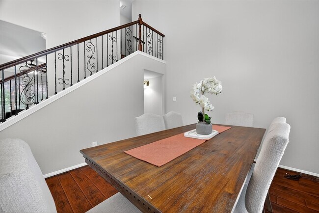 Building Photo - 16602 Pademelon Dr