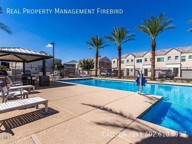Building Photo - 2272 W Harmont Dr